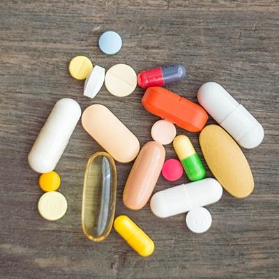 Người tiêu dùng cần lưu ý gì khi lựa chọn thuốc?